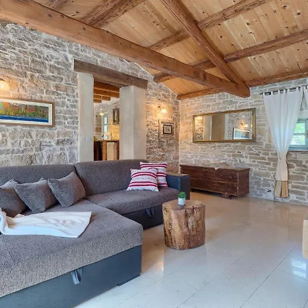Holiday home Hrelja - Roj418 By Interhome *